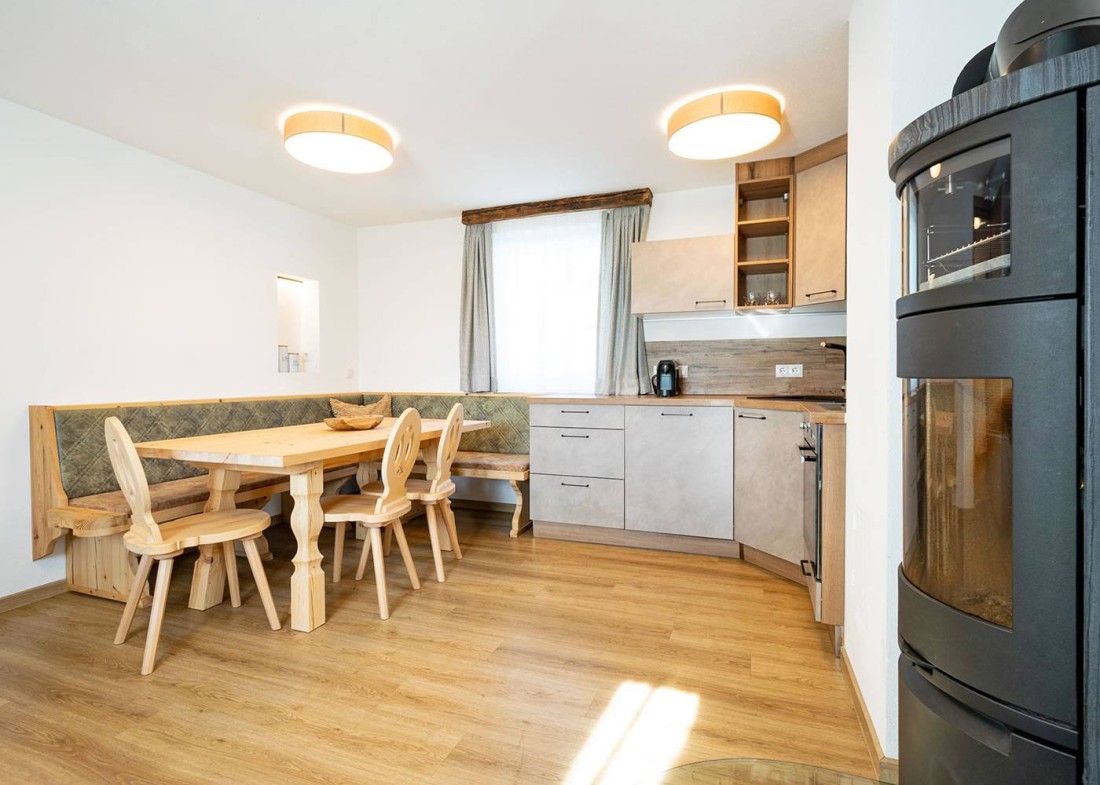 Wohnbereich im Apartment im Ferienhaus Doppelherz in Radstadt